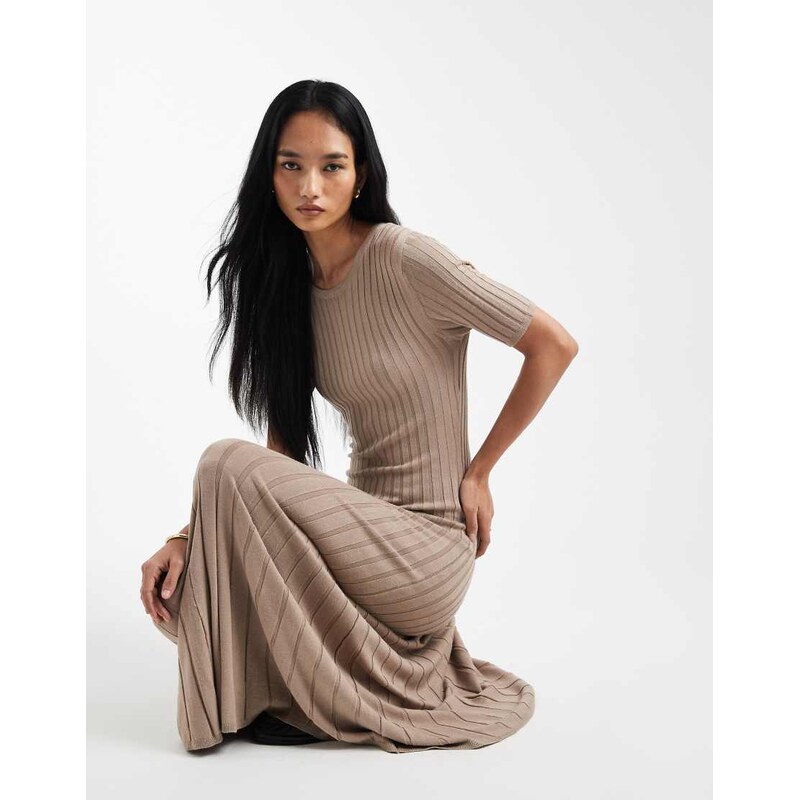 Threadbare short sleeve knitted maxi dress in oat-Neutral 115515985