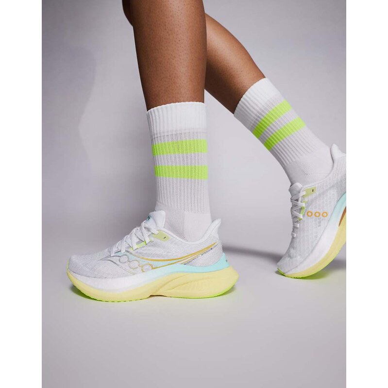Saucony Endorphin Speed 5 running trainers in white and yellow 113374774