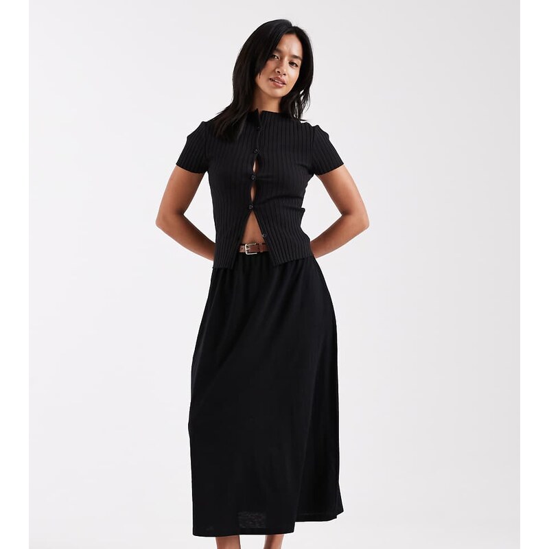 Vero Moda Petite belted jersey maxi skirt in black