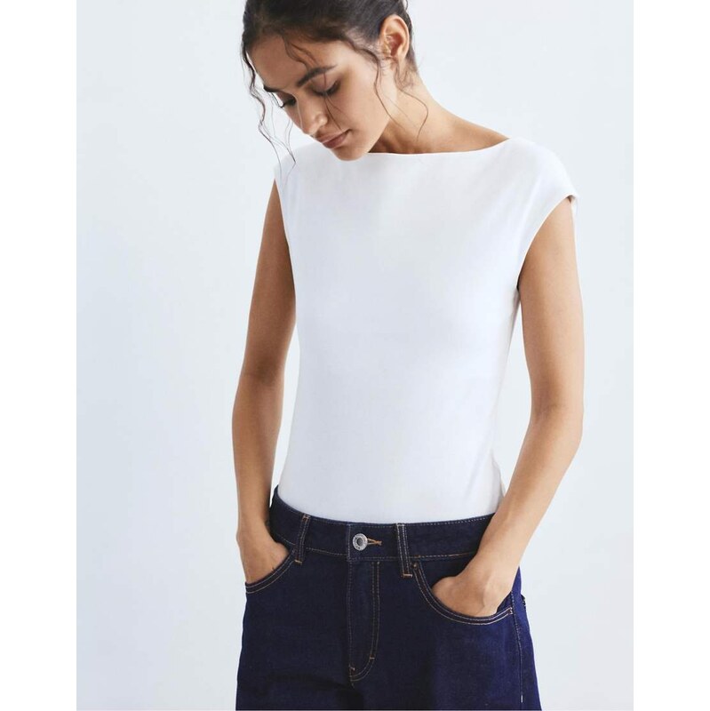 Pull&Bear Short sleeve bodysuit in white 113476892