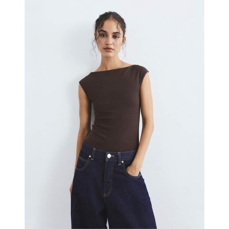 Pull&Bear Short sleeve bodysuit in brown 113383781
