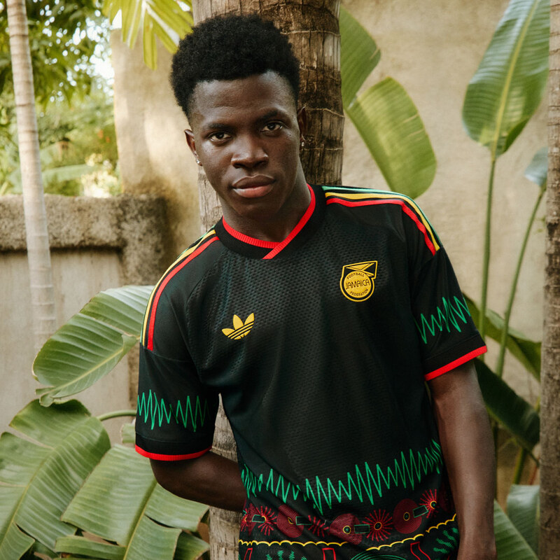 Adidas Venkovní dres Jamaica 26 x Bob Marley Authentic