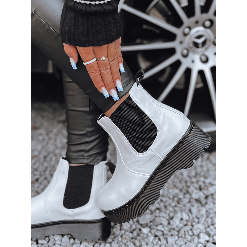 Dámské kozačky STEPBACK s vysokou podrážkou bílé FashionStreet ZY0495 113427337