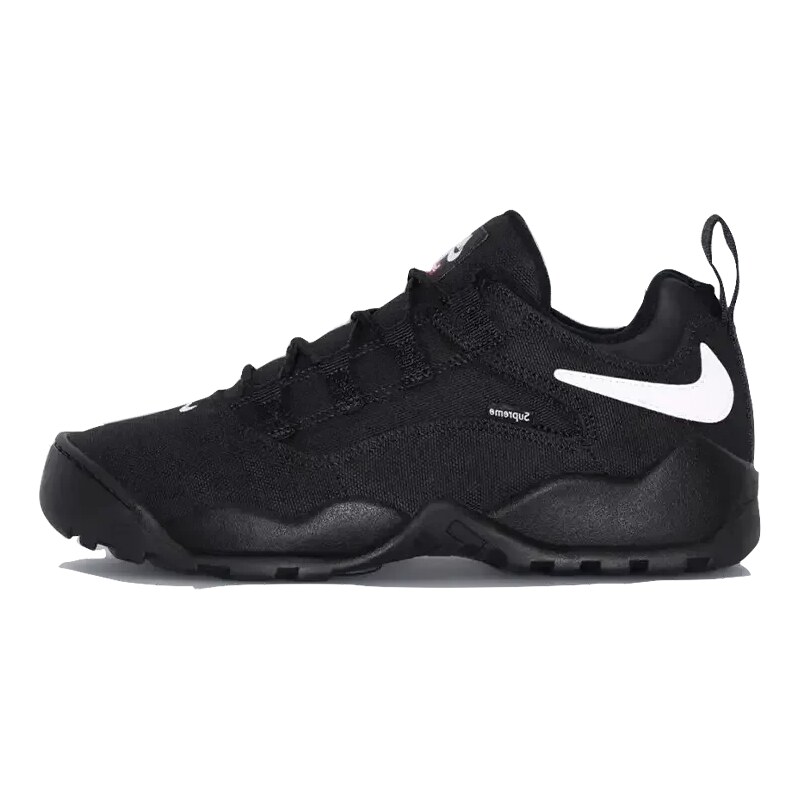 Nike SB Darwin Low Supreme Black