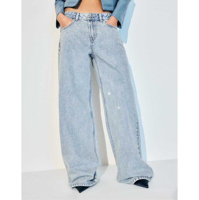 Stradivarius Low-rise wide-leg jeans with rhinestones in medium