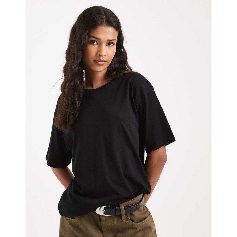 Brave Soul oversized fit t-shirt in black 113436282