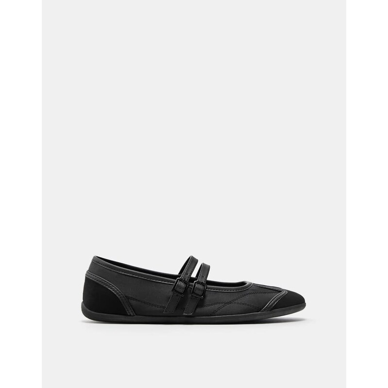 Pull&Bear Sports ballet flats in black 113436708