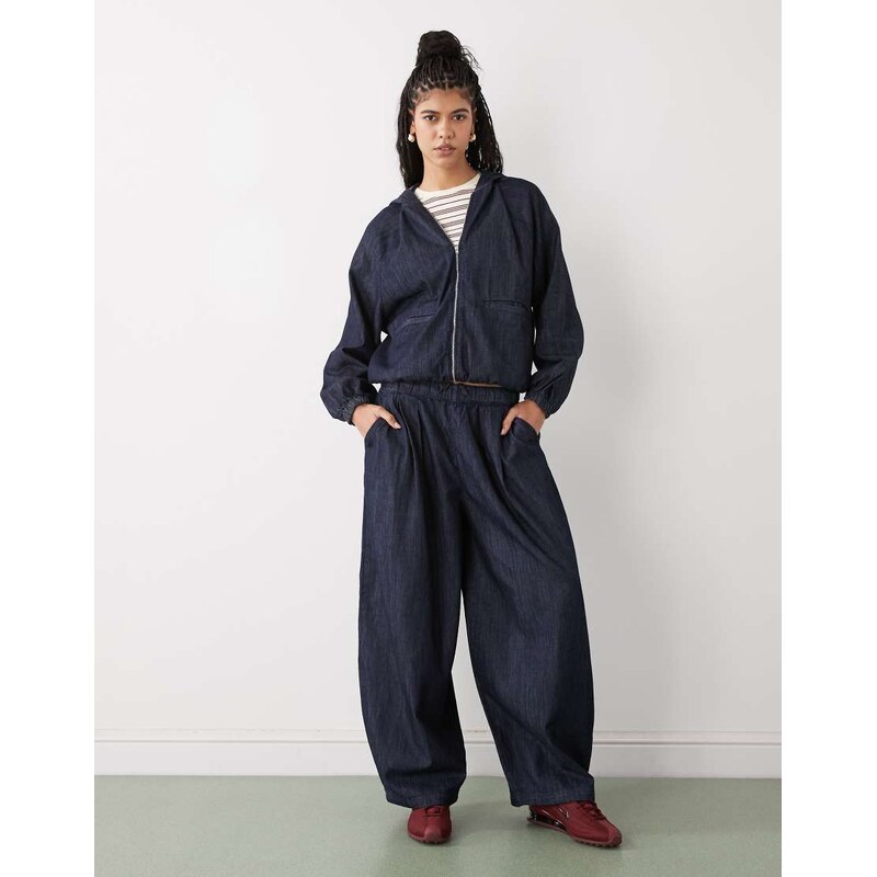 COLLUSION chambray denim xl balloon co ord in rinse wash-Navy