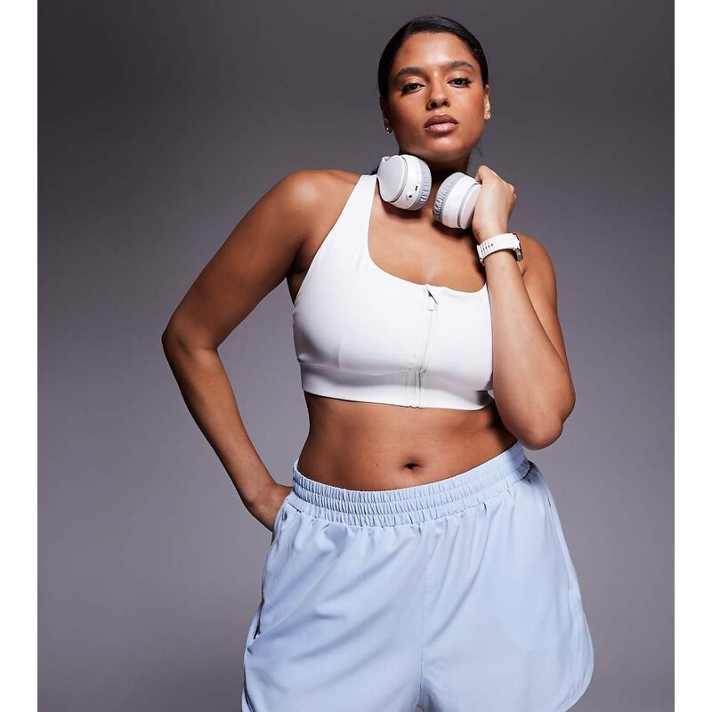 4505 Curve Icon woven run short with zip pockets in ice blue 115518984