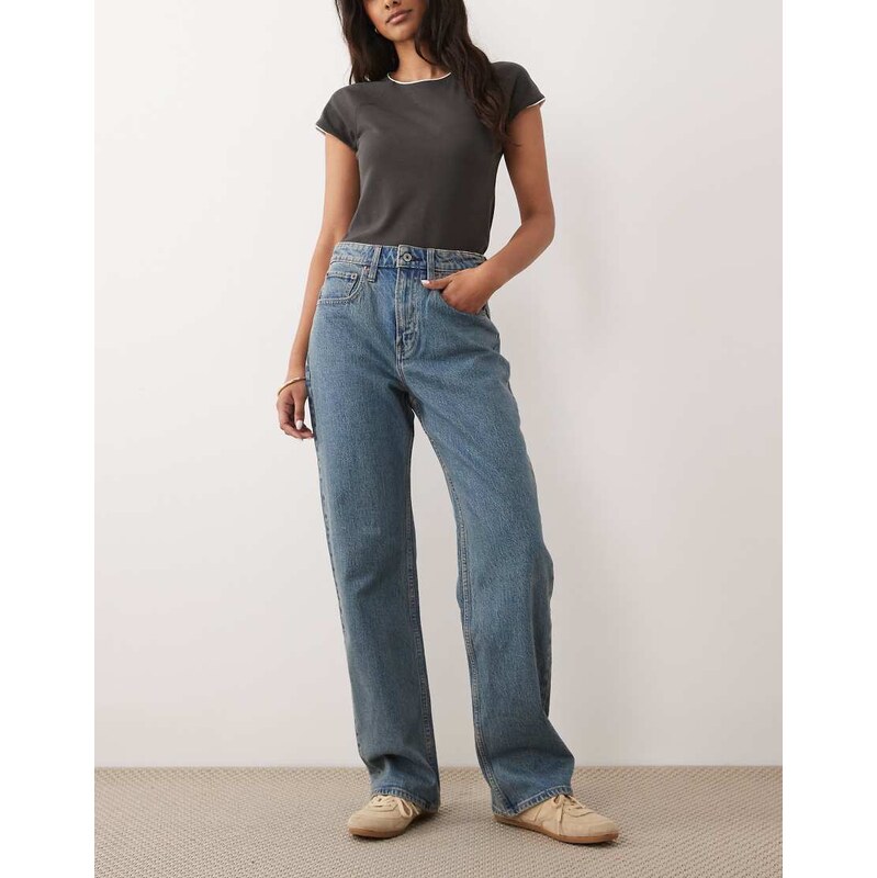 Abercrombie & Fitch Curve Love high rise 90s relaxed jean in mid blue 113467248