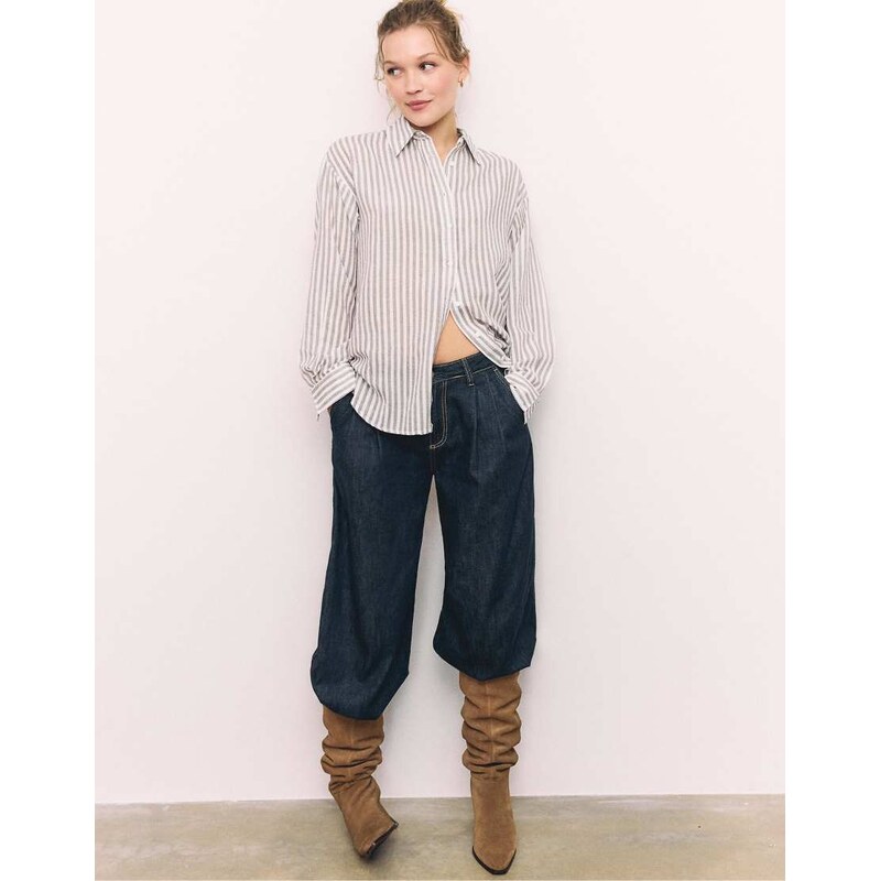 Stradivarius Linen-effect shirt in brown 113467278