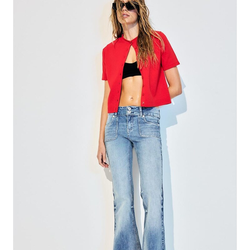 Stradivarius Petite low-rise jeans with seam pocket in medium