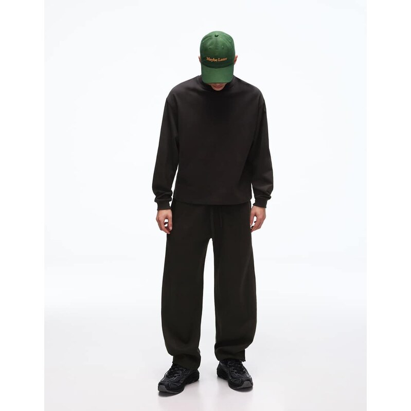 Bershka wide fit balloon jogger in black - BLACK