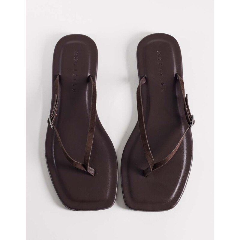 ASOS DESIGN Fitz toe thong sandals in chocolate-Brown