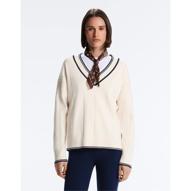 OYSHO Contrast v-neck knit jumper in pale ecru-Neutral 113500351