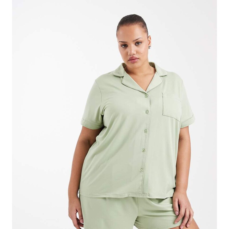 Loungeable Curve super soft jersey short sleeve shirt & shorts
