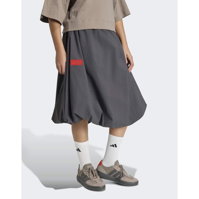 adidas performance Audi formula one team elevated woven skirt in