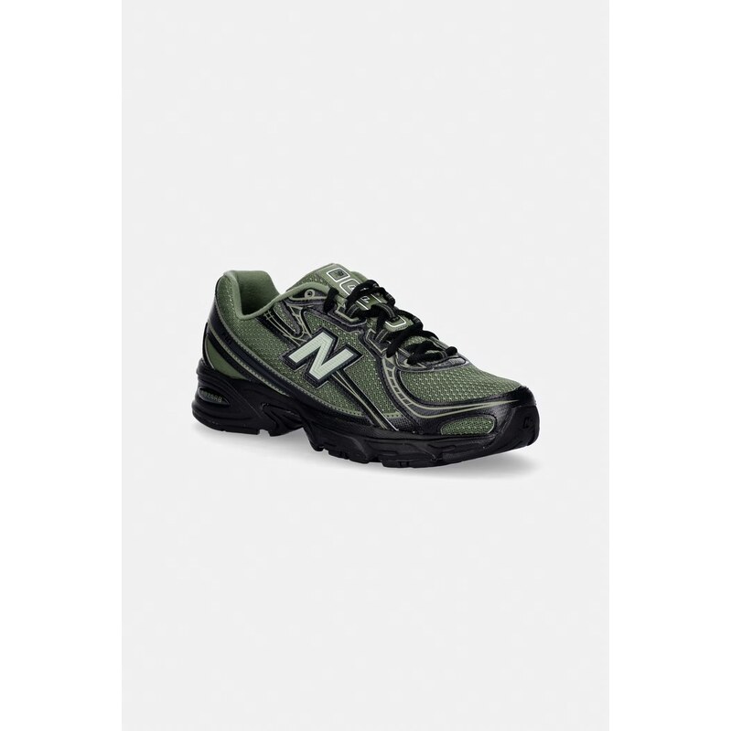 New Balance 740 boty