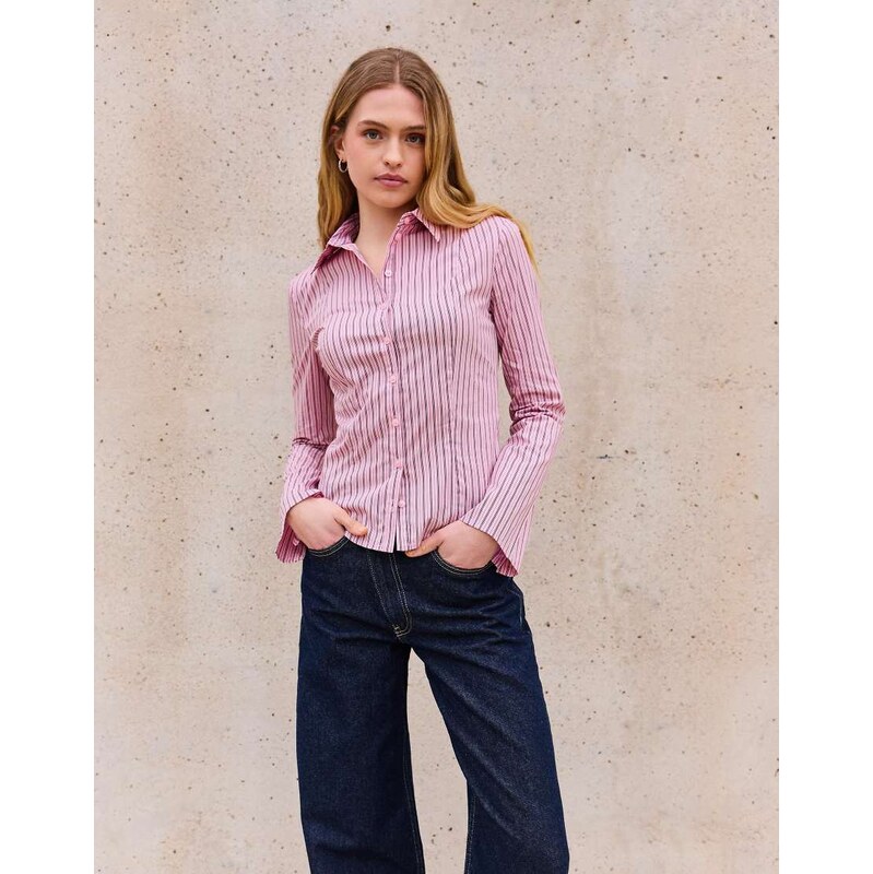 Bershka Fitted shirt with flared sleeves in pink