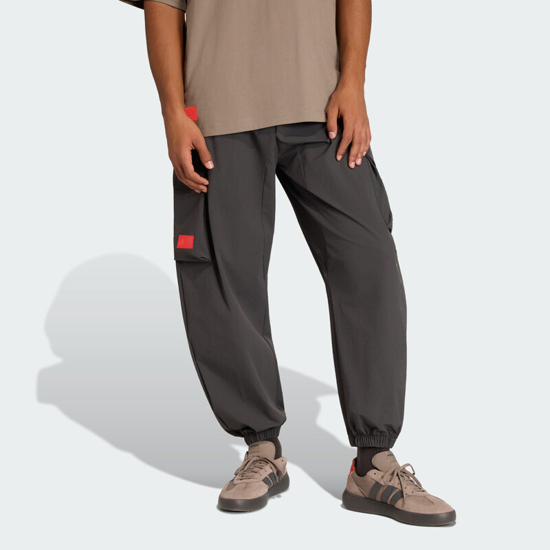 Adidas KALHOTY AUDI REVOLUT F1 TEAM ELEVATED WOVEN