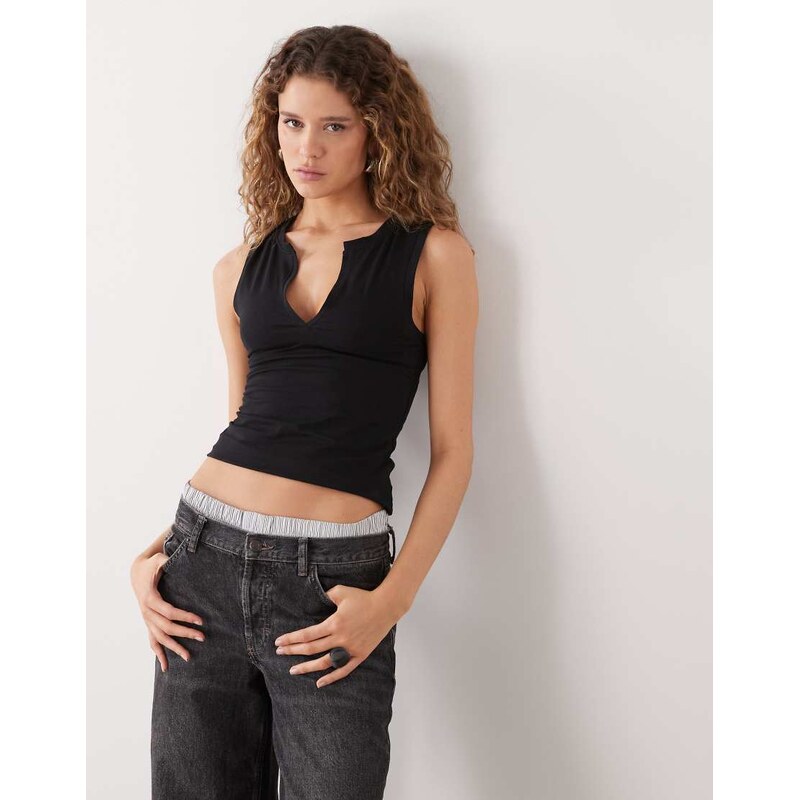 Weekday tank top with v neck notch detail in black 113562000