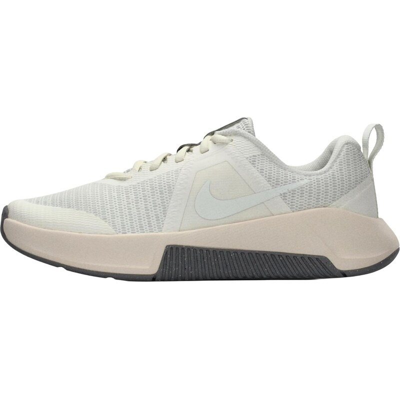 NIKE Sportovní boty MC Trainer 3 slonová kost