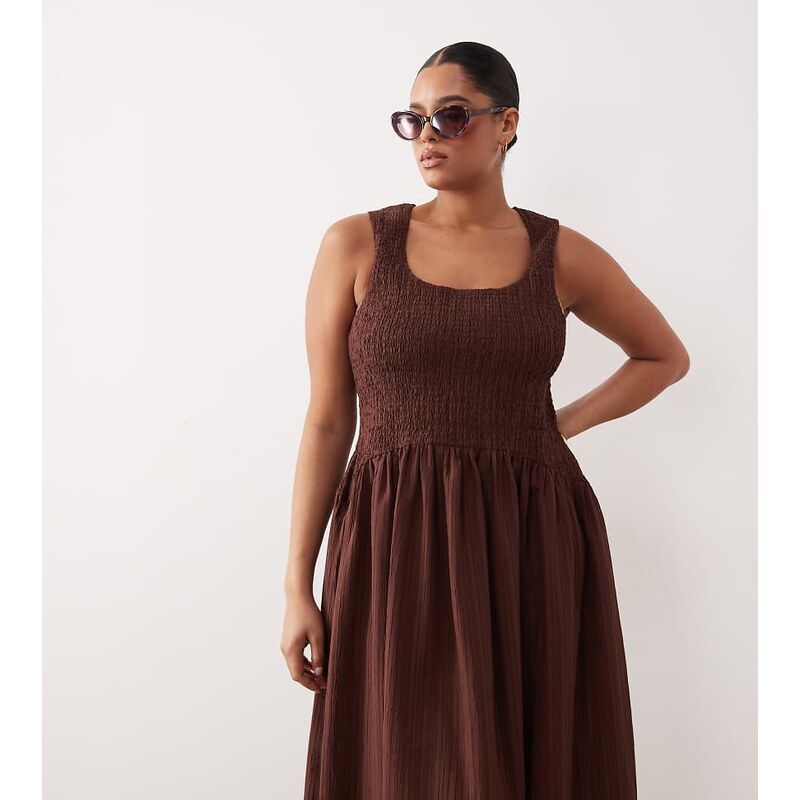 ASOS Curve ASOS DESIGN Curve crinkle scoop neck maxi sundress