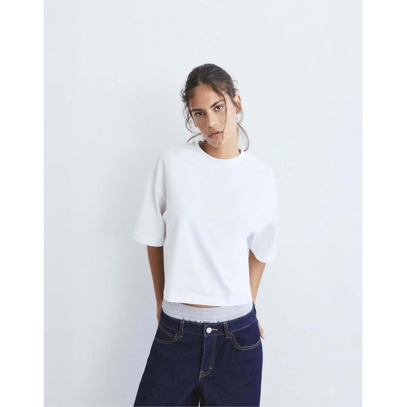 Pull&Bear Boxy-fit short sleeve t-shirt in white