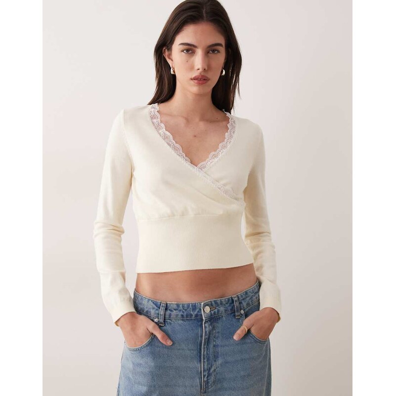 Miss Selfridge knitted wrap top with lace trim detail-White 113623684