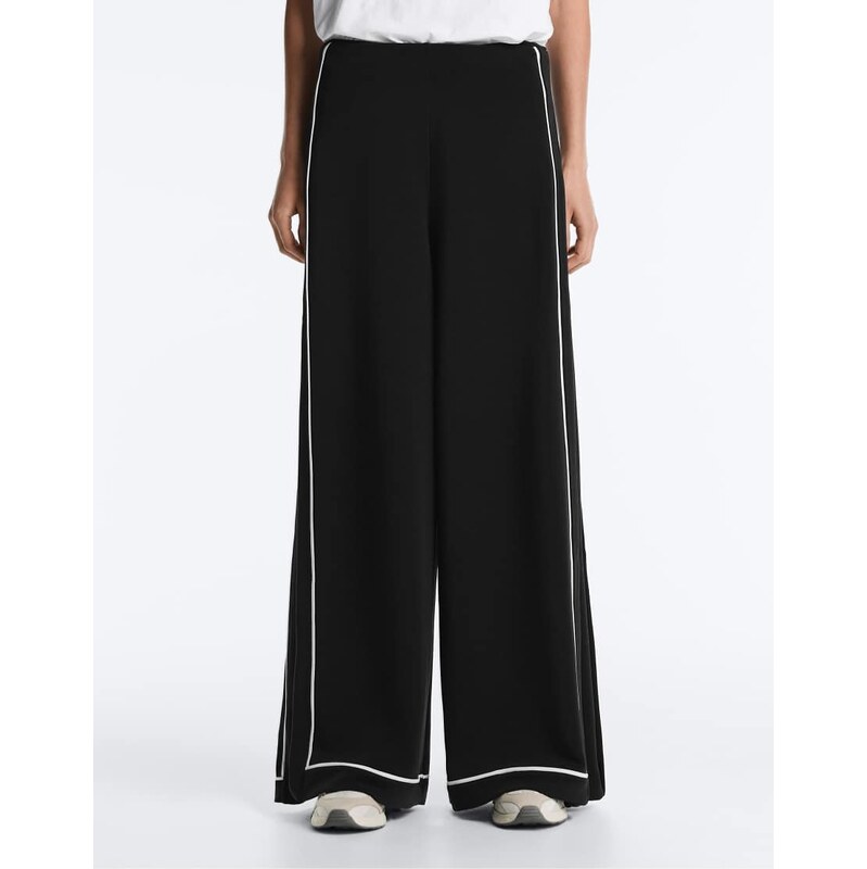 OYSHO Soft-touch modal wide-leg trousers with contrast piping in black 113616836
