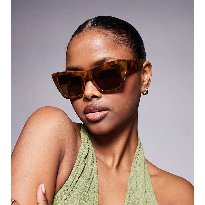 Kaiia exclusive oversized cat eye sunglasses in brown tort-Multi