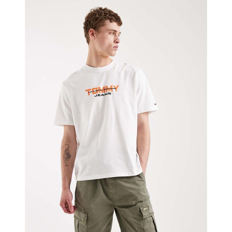 Tommy Jeans 90s block t-shirt in white