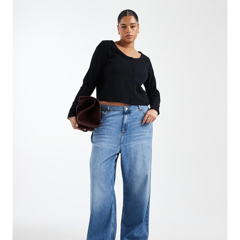 New Look Plus New Look Curve slouchy wide leg jeans in light