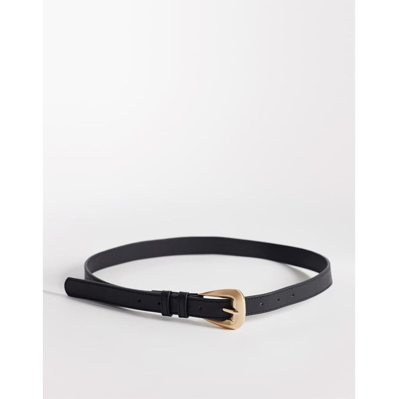 New Look large buckle belt in black