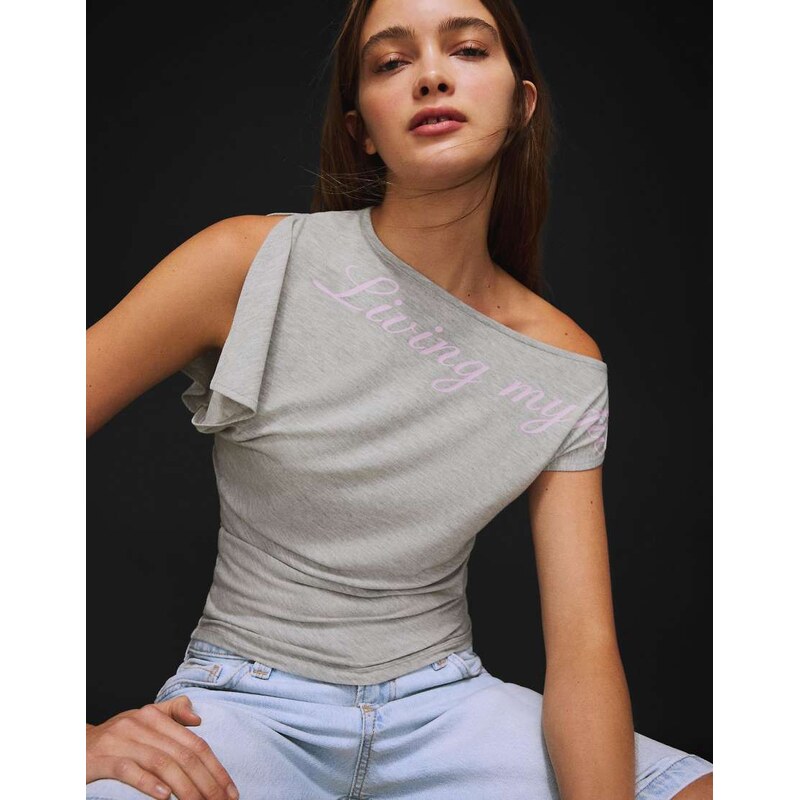 Bershka Asymmetric print short sleeve t-shirt in light grey 113638765