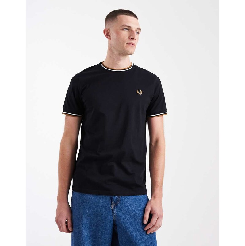 Fred Perry twin tipped logo t-shirt in black