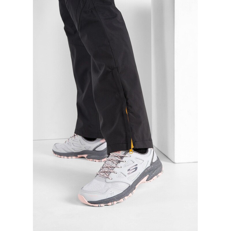 bonprix Treková obuv značky Skechers s paměťovou pěnou šedá Žena 26055720