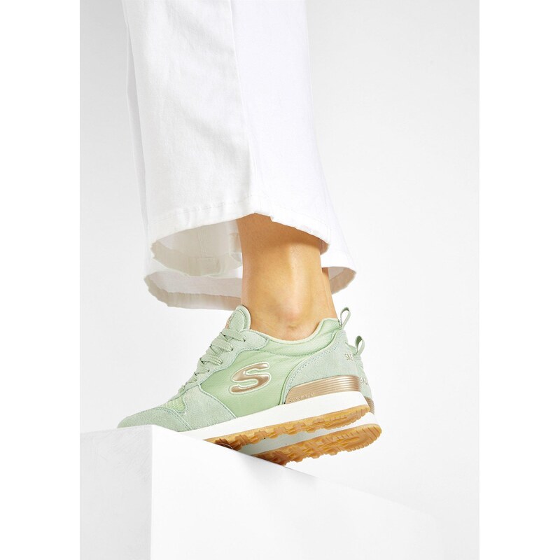 bonprix Tenisky s paměťovou pěnou značky Skechers zelená Žena 80911272