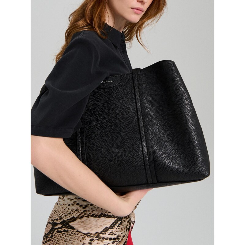 Sinsay - Velká shopper kabelka na rameno s vnitřní kapsou na zip - 113661081