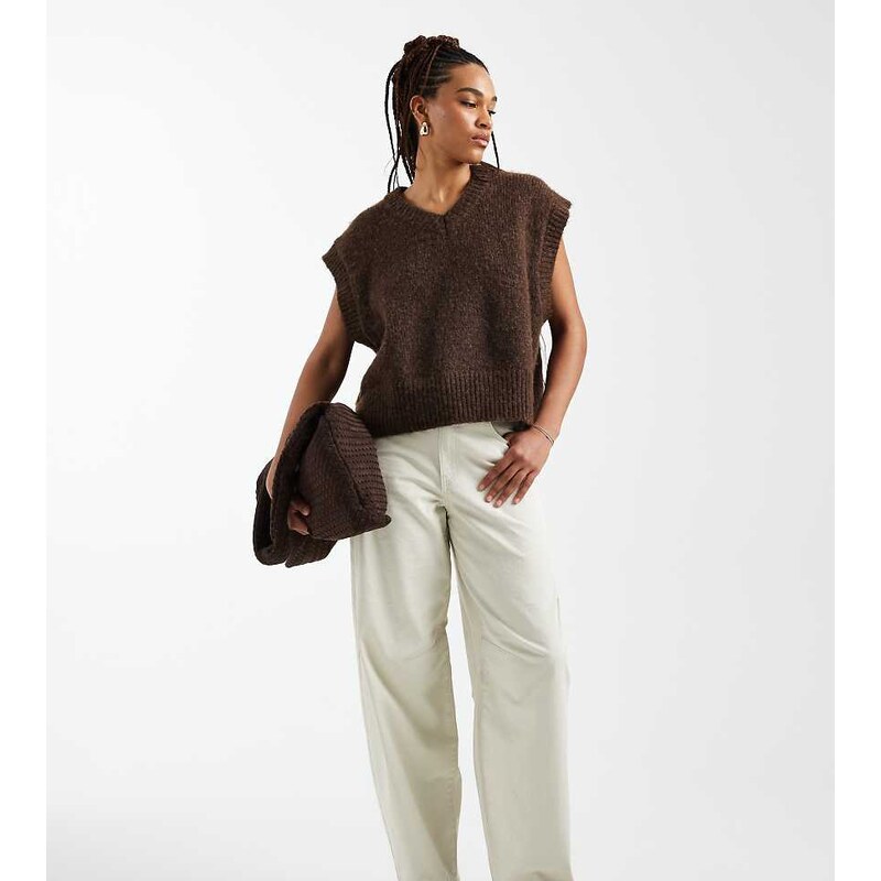 ONLY Tall barrel trousers in stone-Neutral