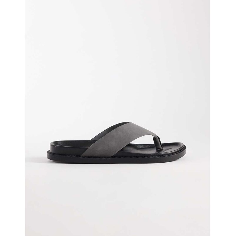 ASOS DESIGN classic flip flops in charcoal-Grey 115518475