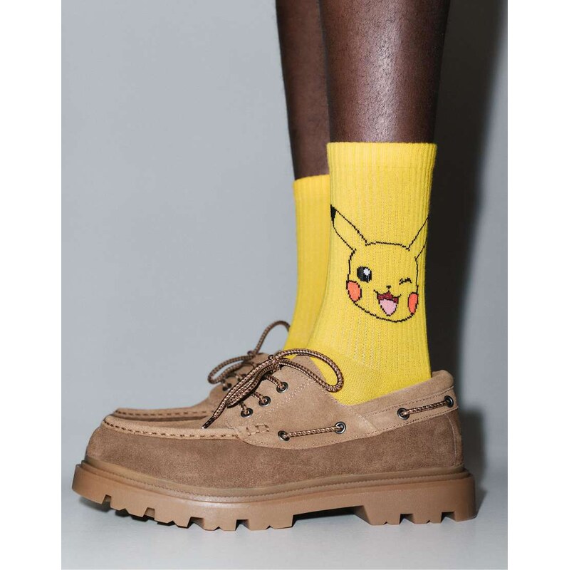 Pull&Bear Pokémon pikachu socks in yellow