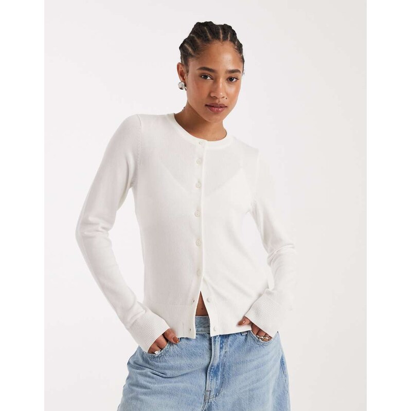 New Look fine gauge crew neck cardigan in white