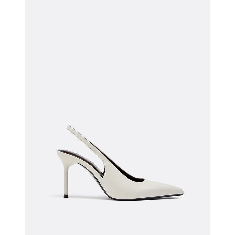 Stradivarius Leather effect heeled shoes in ecru-White