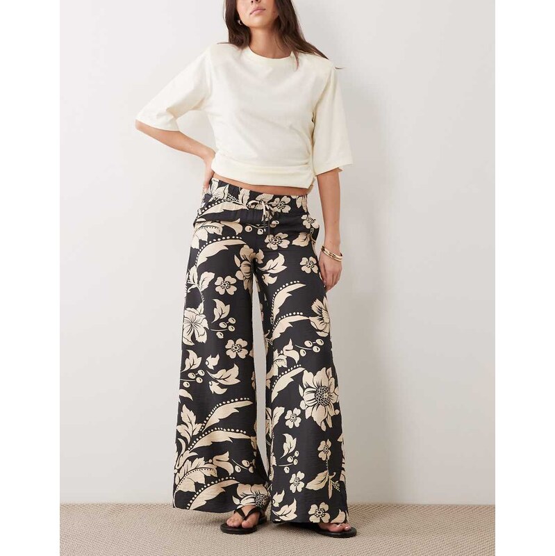 JDY wide leg trouser in black with cream floral print 113707786