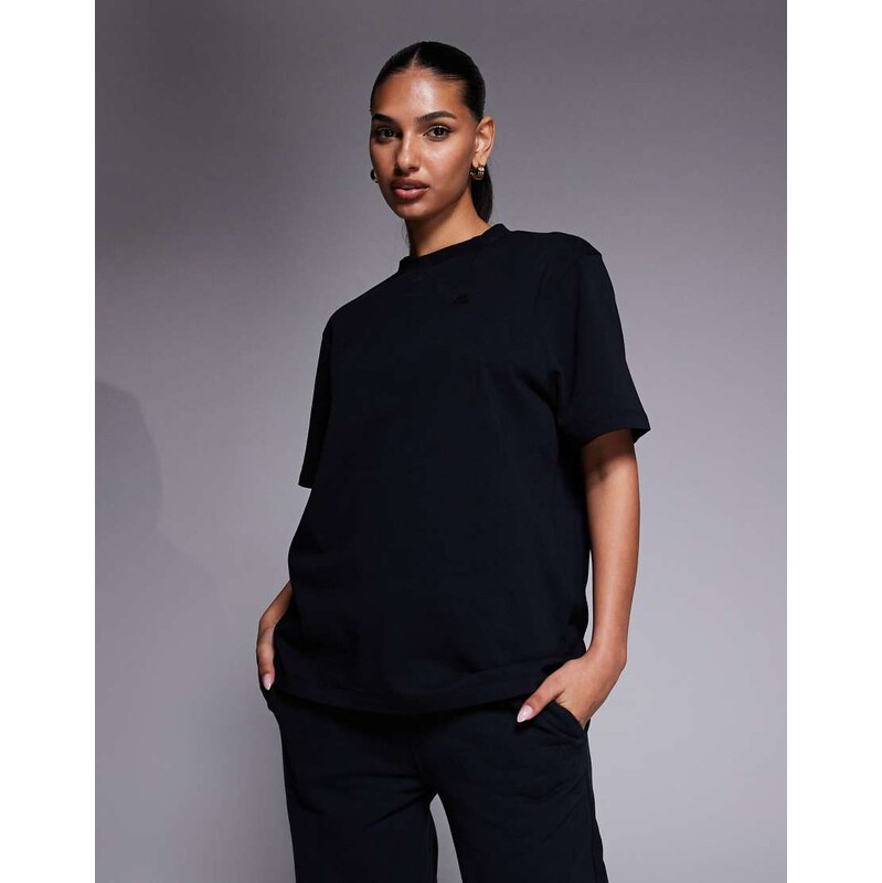 Montirex Form oversized t-shirt in black