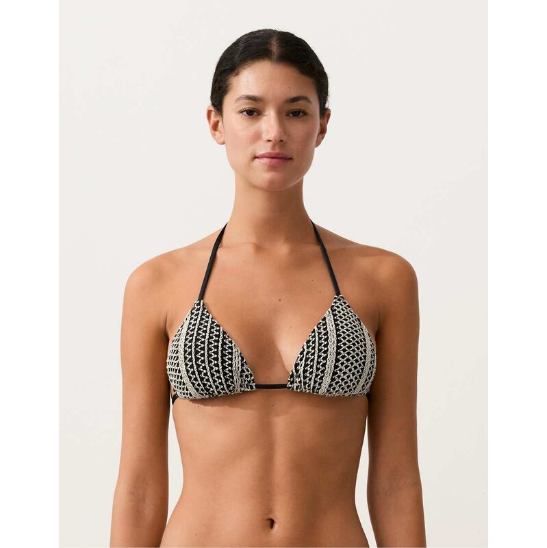 OYSHO Crochet triangle bikini top in black