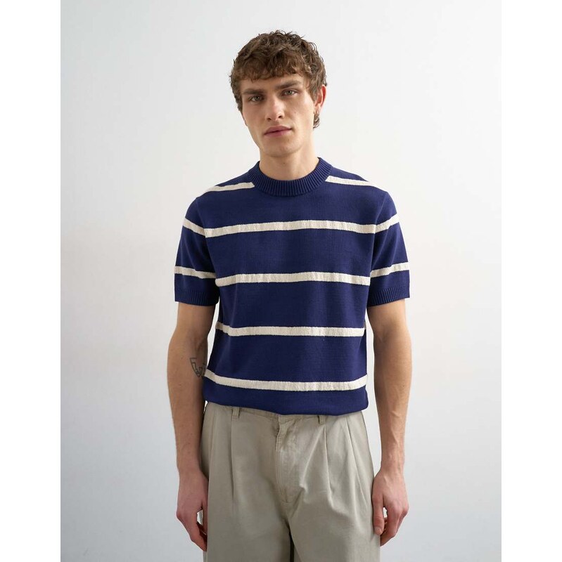 Topman classic fit knitted stripe t-shirt with stripe in navy