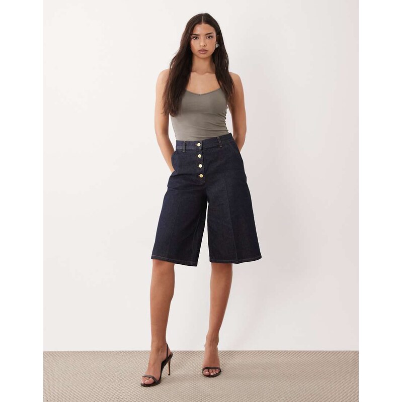 ASOS DESIGN wide leg denim bermuda short with gold button-Blue