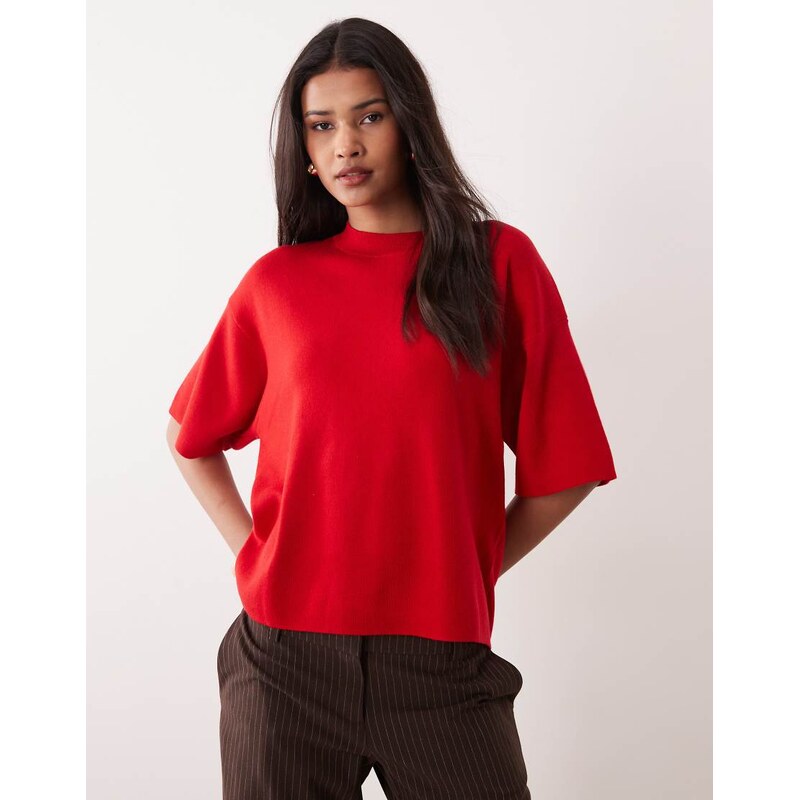 Mango short sleeve lightweight knitted top in bright red 113739429